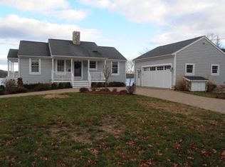 36 Flores Way, Fall River, MA 02721