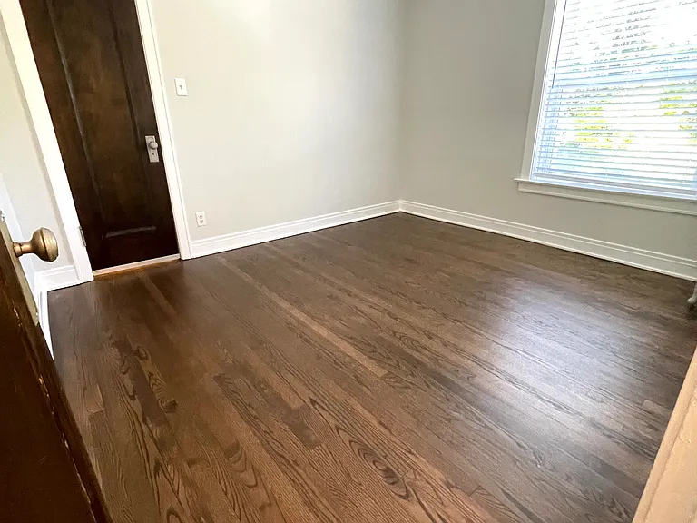 1411 W Greenleaf Ave #2E — Photo 9