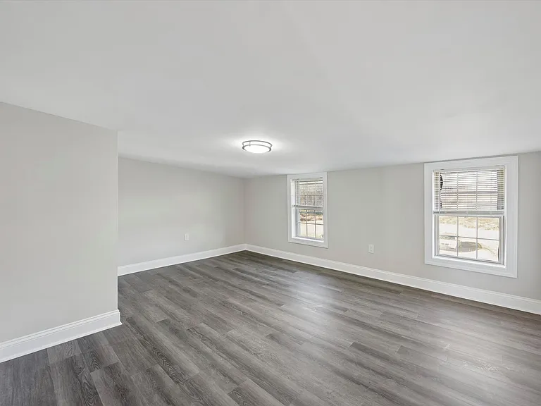 635 Stanton Christiana Rd — Photo 10