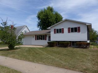 508 N Oakland Ave, Mishawaka, IN 46544