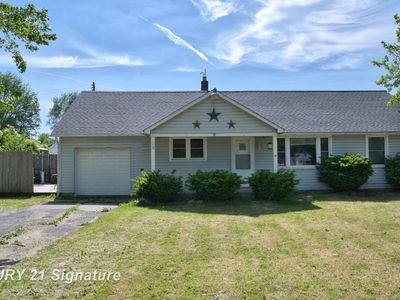5940 East Rd, Saginaw, MI, 48601