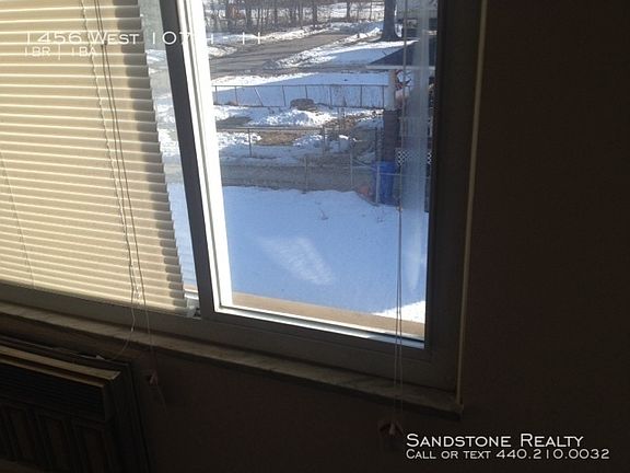 4th image of 1456 W 107th St APT 11
