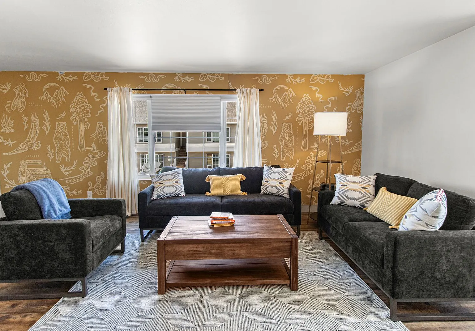 3 Martha Rd. Unit C - Fully Furnished Home Available ONLY October 2026 - May 2027 — Photo 1
