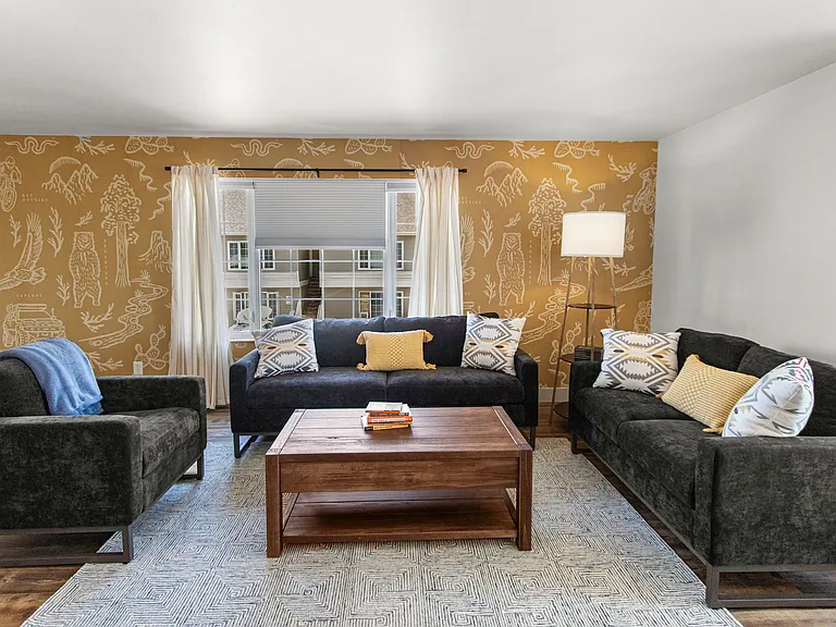 3 Martha Rd #C — Photo 1