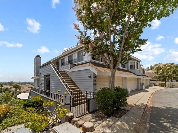 1047 Lakeview Ter, Azusa, CA 91702
