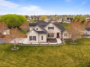 176624 Rivers Edge Dr, Prosser, WA 99350