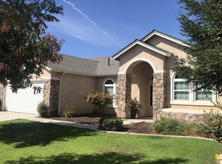 1778 Rosa Ave, Tulare, CA 93274