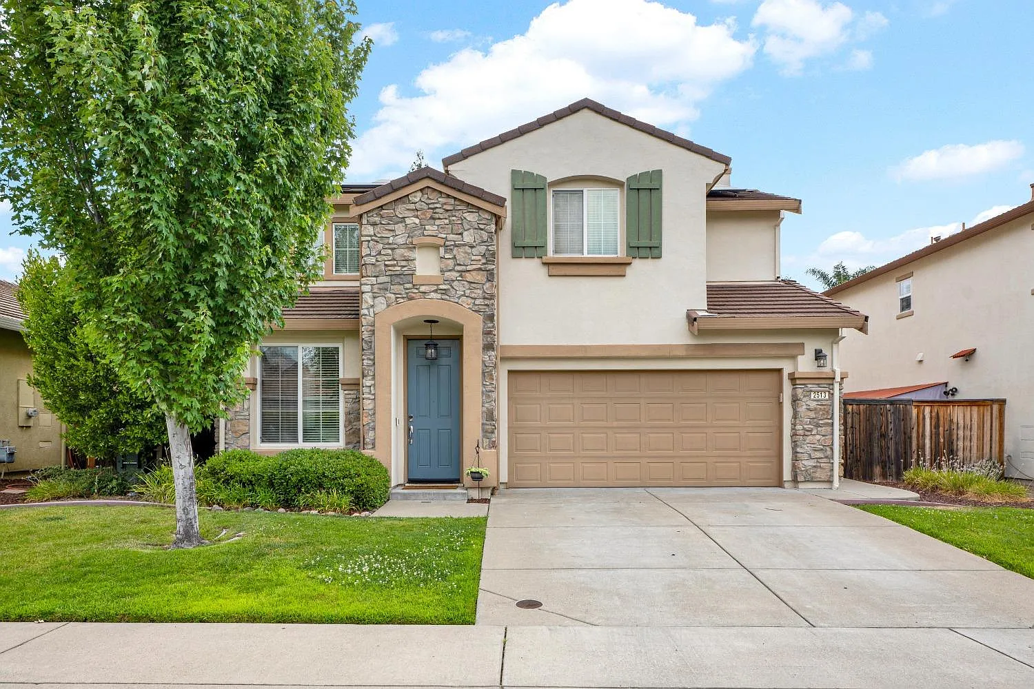 2513 Dinis Cottage Way photo 1