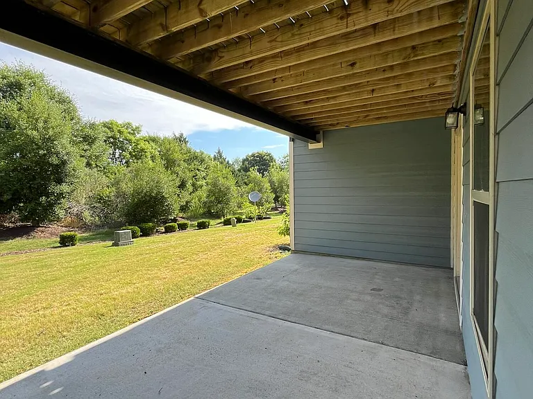 2128 Whitesmith Dr — Photo 34