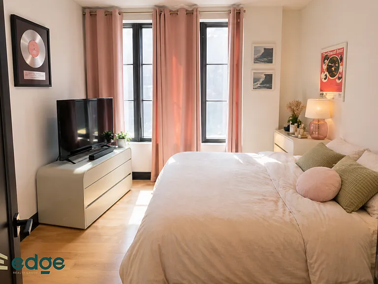 82 Jefferson St #3B — Photo 7