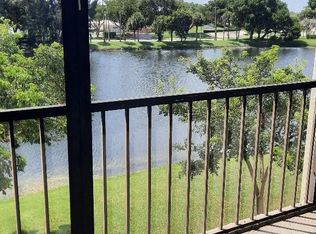 5598 Witney Dr APT 313, Delray Beach, FL 33484