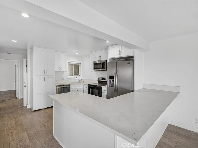 222 Arch St #3 — Photo 9