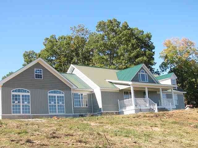 1st image of 150 Terry Ln