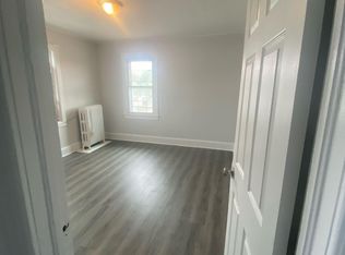 102 Saint Louis Ave, Egg Harbor City, NJ 08215