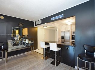 2301 Collins Ave APT 414, Miami Beach, FL 33139