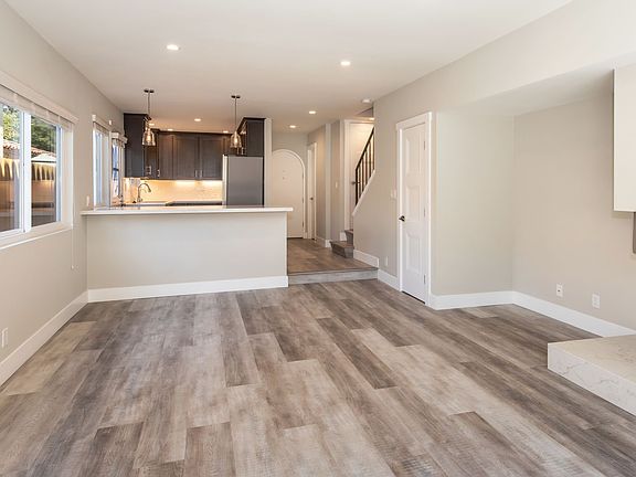 5th image of 3741 Mariana Way #B