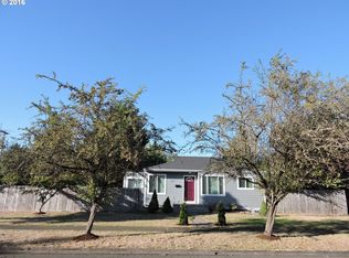 1814 G St, Springfield, OR 97477