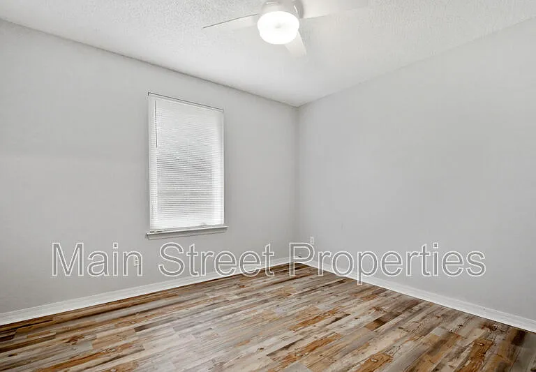 9075 Caribbean Dr — Photo 12
