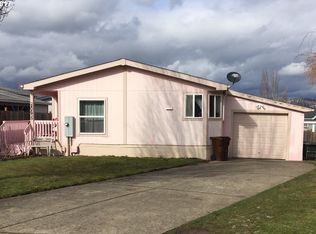 20675 NE Skyview Dr, Fairview, OR 97024