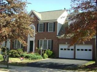 6135 Deer Ridge Trl, Springfield, VA 22150