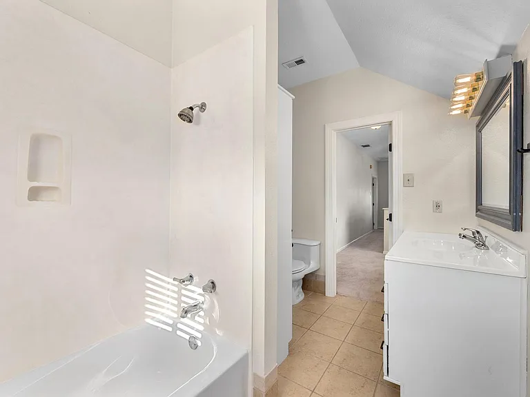 15002 Mettle Dr — Photo 22