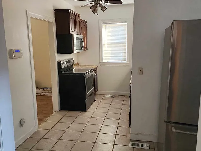 6222 Highland Dr — Photo 23