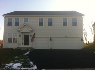 3420 Hoffman St, Plano, IL 60545