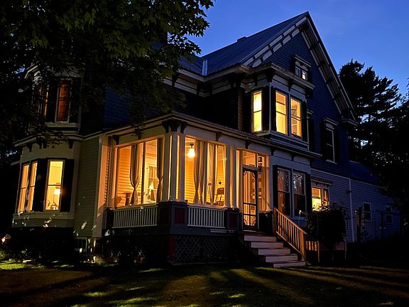 2nd image of 27 Swan Street