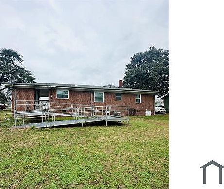 2nd image of 2025 Olive Rd