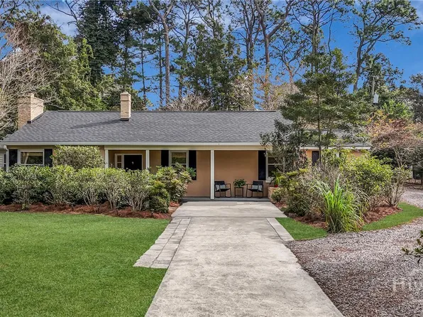 9 Colonel Estill Avenue, Savannah, GA 31406