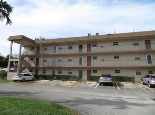 719 Lori Dr APT 302, Palm Springs, FL 33461
