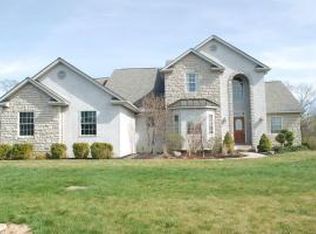 8631 Carter Rd, Hilliard, OH 43026