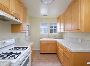 9425 1/2 W Olympic Blvd, Beverly Hills, CA 90212