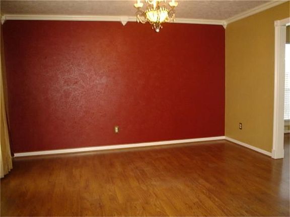 5th image of 7018 Little Redwood Dr