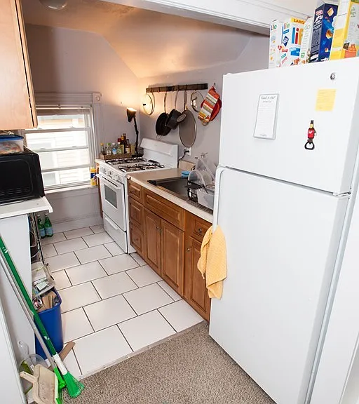75 Bartlett St #3 — Photo 3