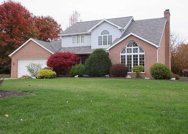 1st image of 111 Lincoln Dr