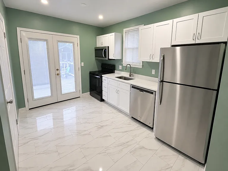 417 McArthur Dr — Photo 7