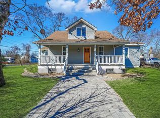 138 Wilson Blvd, Islip, NY 11751