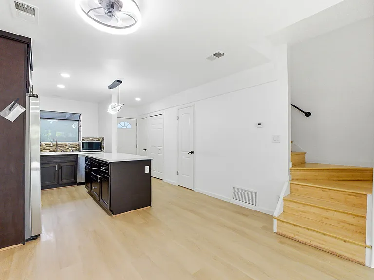 10439 Mary Ave #1 — Photo 18