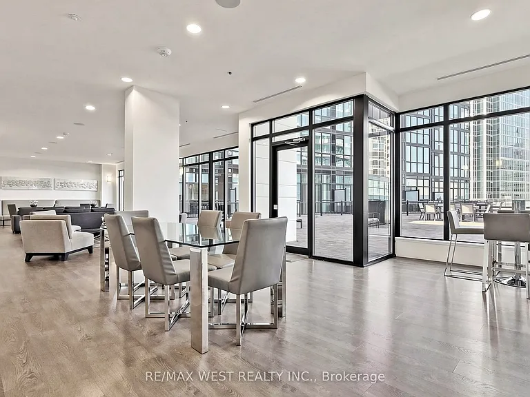 2900 Highway 7 Rd #2602 — Photo 34