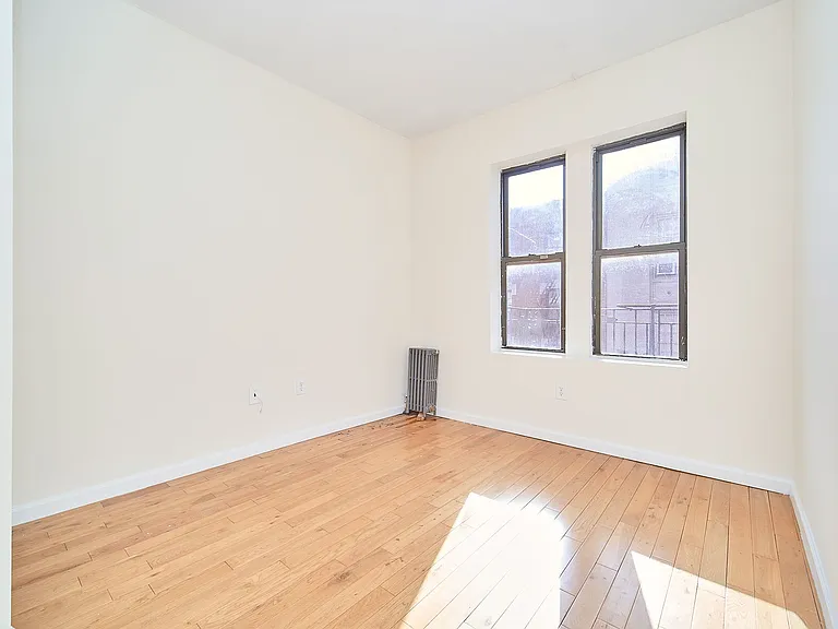 575 W 177th St #54 — Photo 5