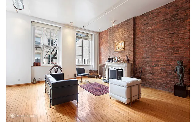 Rented by Douglas Elliman | media 7