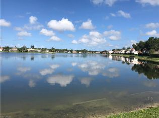 685 Windsor Sq APT 101, Naples, FL 34104