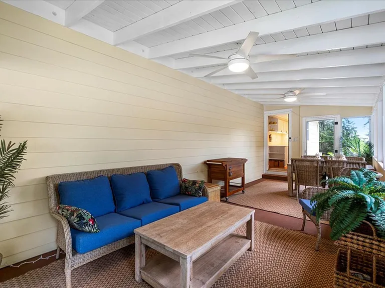 1615 Olinda Rd — Photo 12
