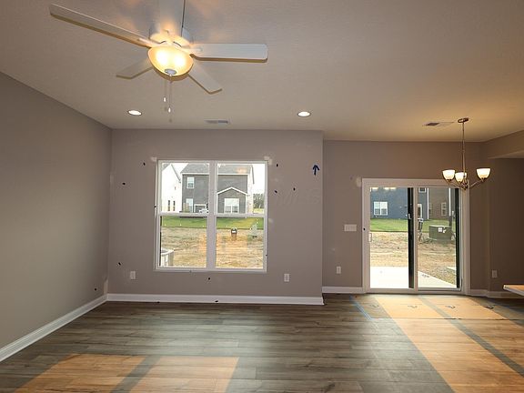 3rd image of 5666 Dutch Ln