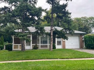 49 Braddock Rd, Toronto, ON M9W5H6