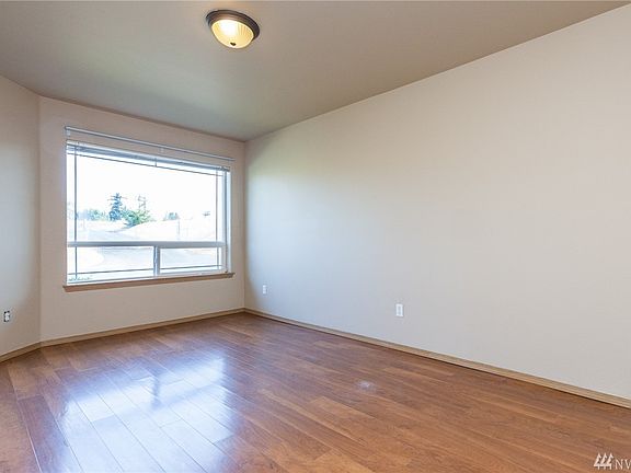 2nd image of 1112 109th St E Unit 1