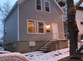 547 N 25th St, Milwaukee, WI 53233