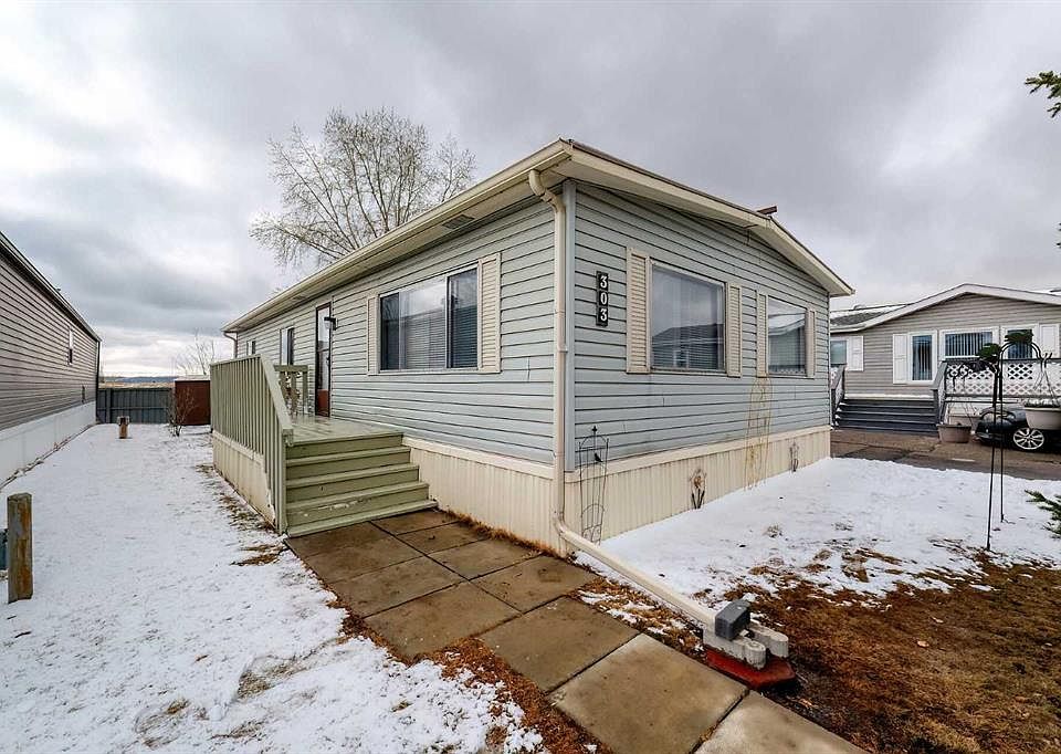 1st image of 99 Arbour Lake Rd NW #303