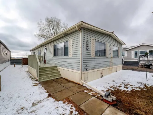 99 Arbour Lake Rd NW #303, Calgary, AB T3G 4E4